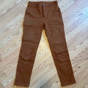 Duluth women’s DuluthFlex work pants 6x31